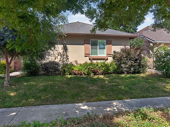 5th image of 2113 S Columbus Court