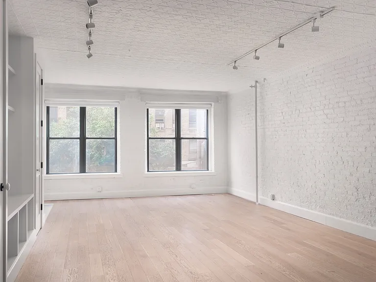 625 Greenwich St #2 — Photo 1
