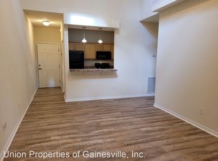 4203 SW 31st Dr APT 2, Gainesville, FL 32608