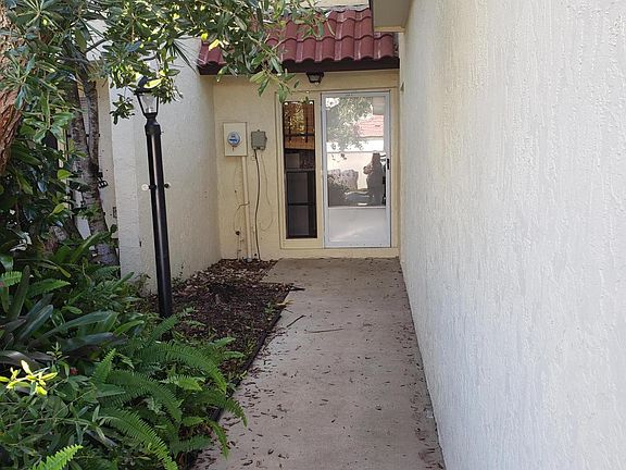 2nd image of 8740 Lantana Ct #8740