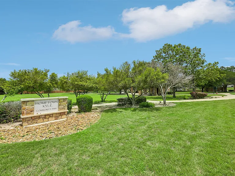 364 Hometown Pkwy — Photo 34