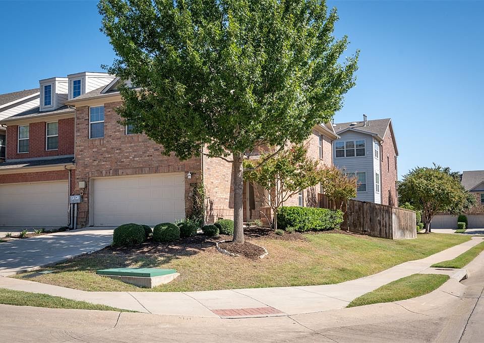 1st image of 2665 Jacobson Dr