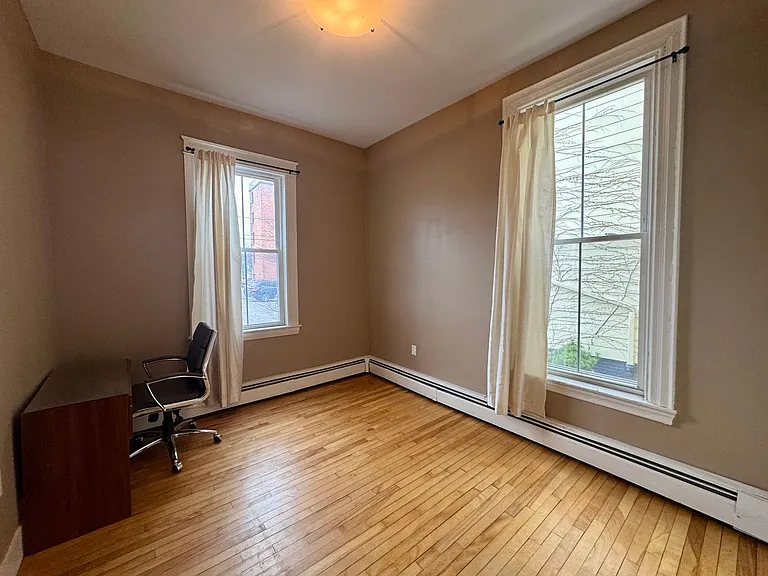 168 Neal St #4 — Photo 13