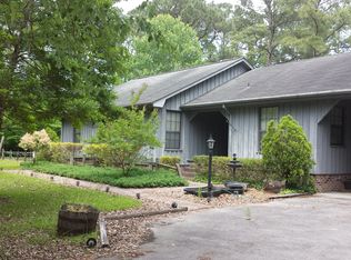 779 Broad Creek Rd, New Bern, NC 28560