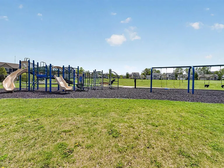 208 Sugar Maple Ln — Photo 18