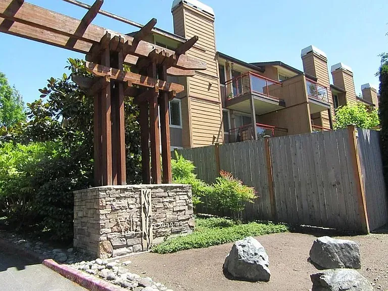 8240 126th Ave NE #A105 — Photo 15