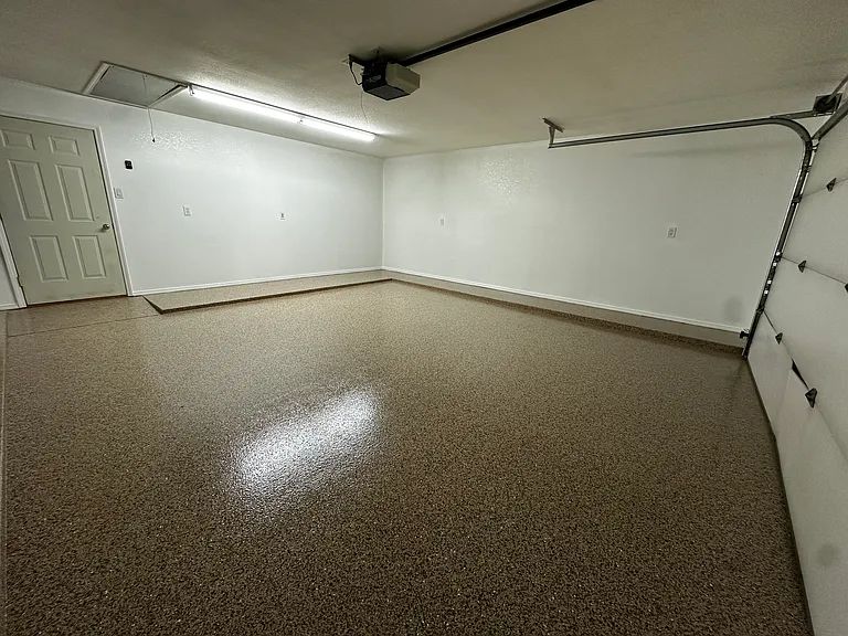 327 E Mescalero Rd — Photo 20