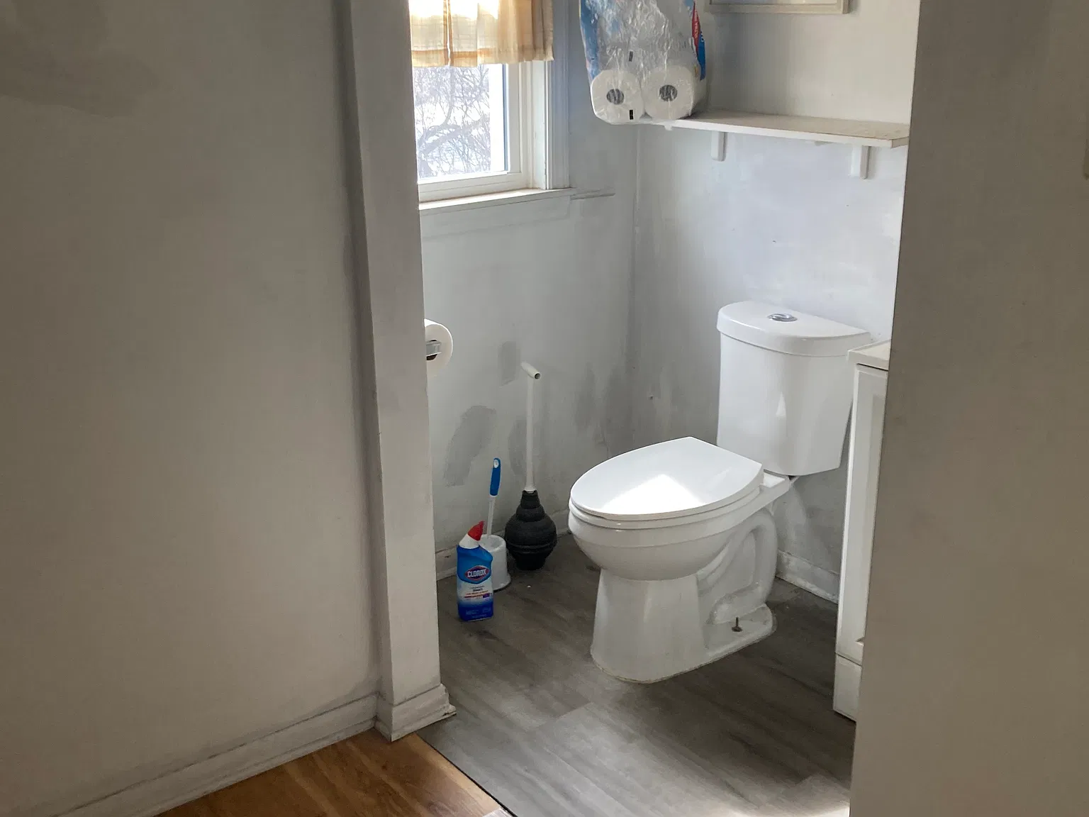 3 bed, 1000 sqft, $1,500 — Photo 3