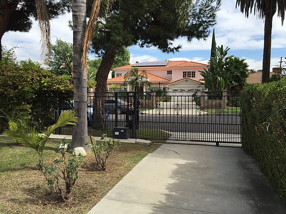 5th image of 4485 Matilija Ave