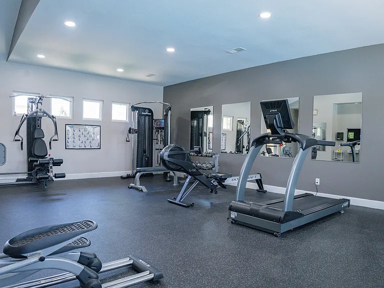 3168 Clubhouse Dr — Photo 26