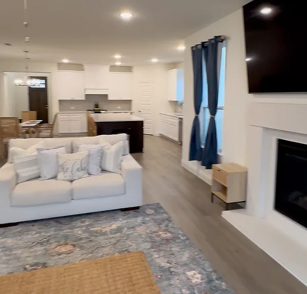 10036 Lakeside Dr — Photo 39