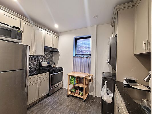 1st image of 2721 23rd St APT 4C