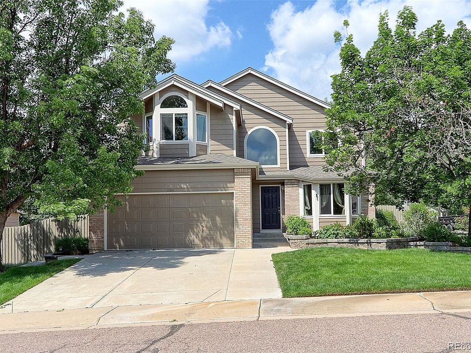 1st image of 1504 S Hillrose Lane