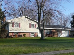 990 Burgundy Dr, Marion, OH