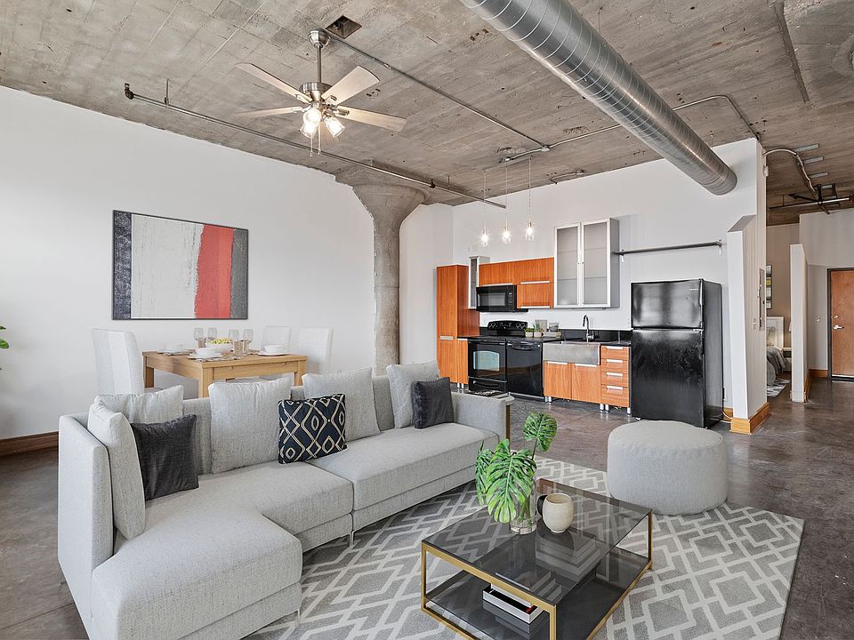 1st image of 2605-2637 Washington Ave #315