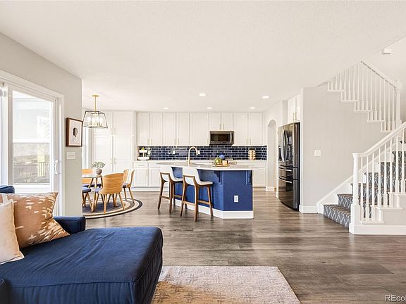 3rd image of 10274 Rustic Redwood Way