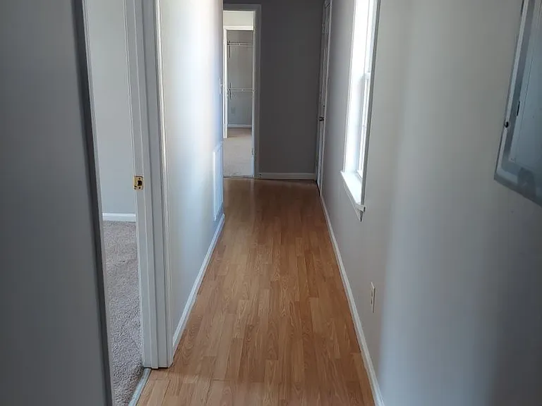 201 Shumaker Dr — Photo 8