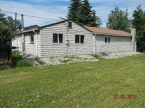 4th image of 717 8th Ave