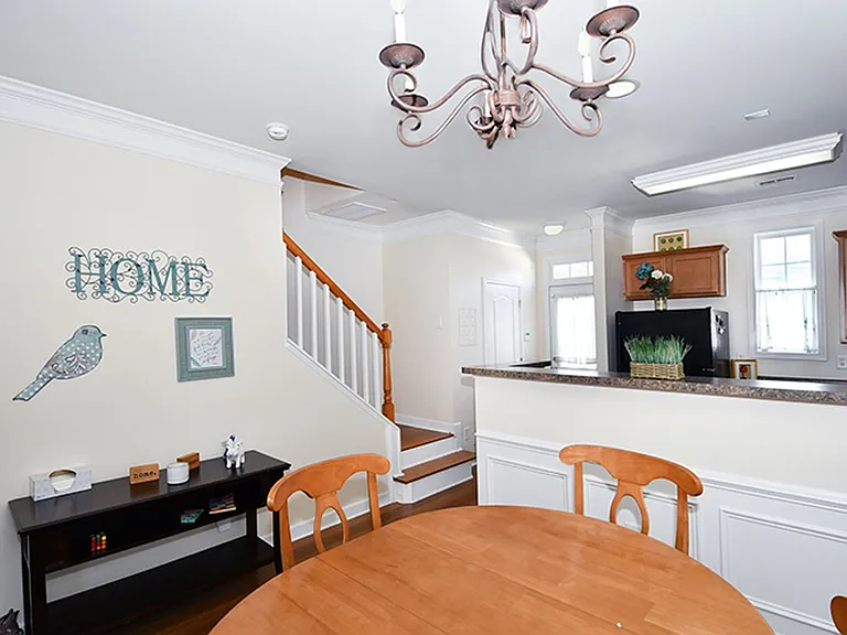 8643 Beaver Creek Dr — Photo 14