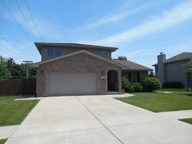 1st image of 1372 Eagle Bluff Dr