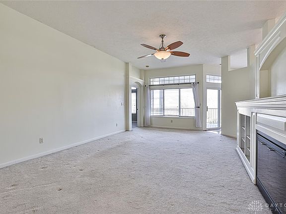 3rd image of 1604 Lakeshore Dr