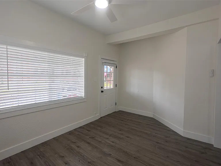 602 Higgins St — Photo 7
