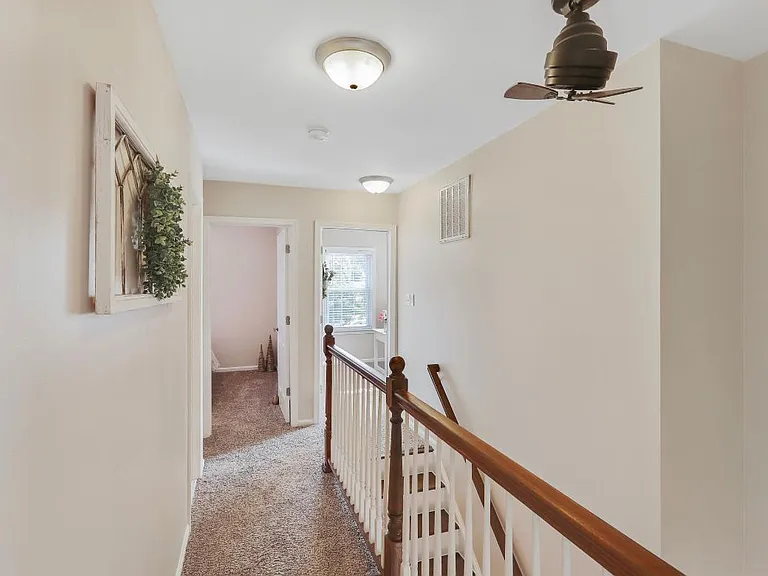 15570 Traverser Ct — Photo 12