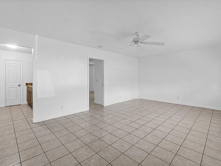 751 Hummingbird Way #1 — Photo 7