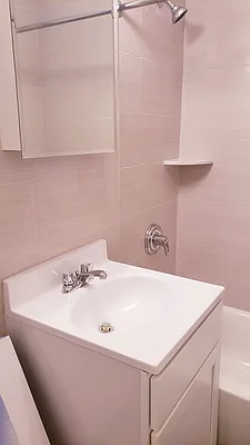 Rented by D S J Realty LLC | media 40