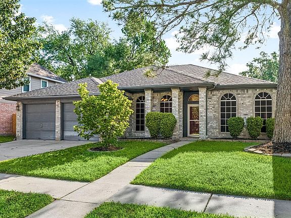 2nd image of 10802 Allens Landing Drive