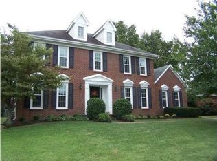 7710 Barbour Place Dr, Spring Valley, KY 40241