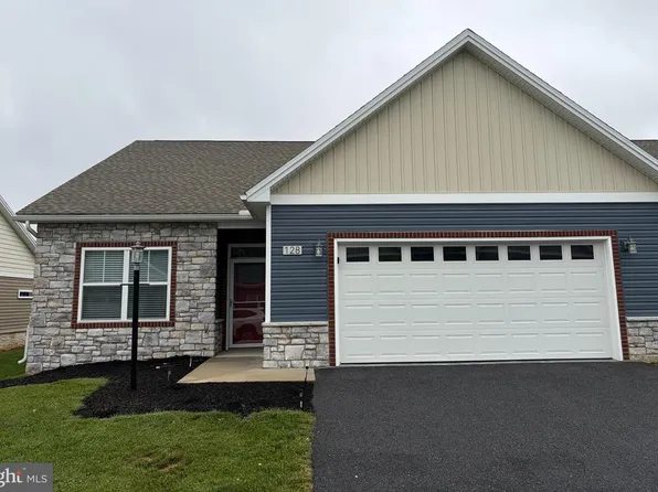 128 Cardinal Dr, Shippensburg, PA 17257