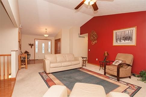 4th image of 504 Kathy Ln