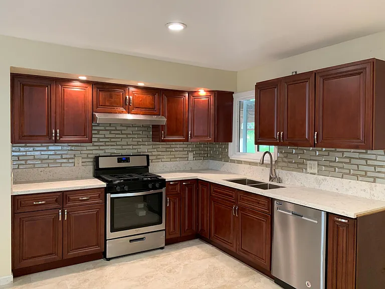 7652 Nancy Dr — Photo 9
