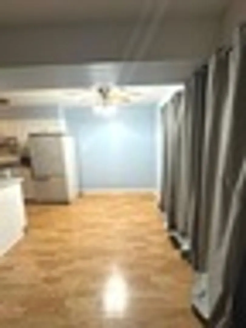 Move In Ready - 2BR, 1BA — Photo 3