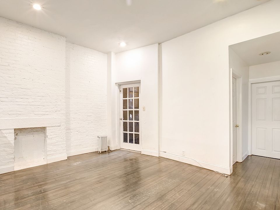 1st image of 350 W 47th St APT 1A