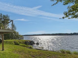 23 Plymouth Blvd, Westport, MA 02790