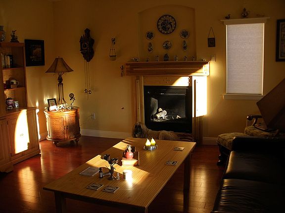 4th image of 948 Tudela Ct