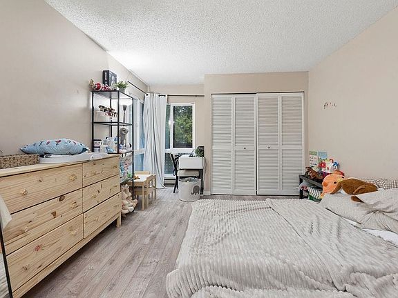 5th image of 444 W 49th Ave #211