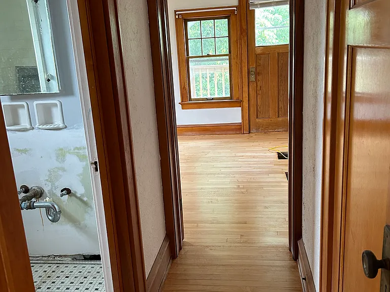 402 N Main St #402 — Photo 7