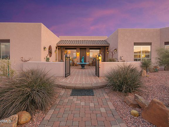 3rd image of 795 E LAS CONCHAS Drive