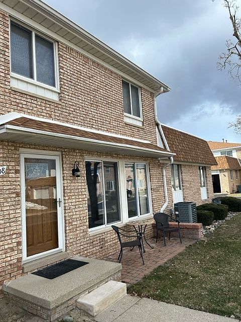 1st image of 37608 Garden Ct