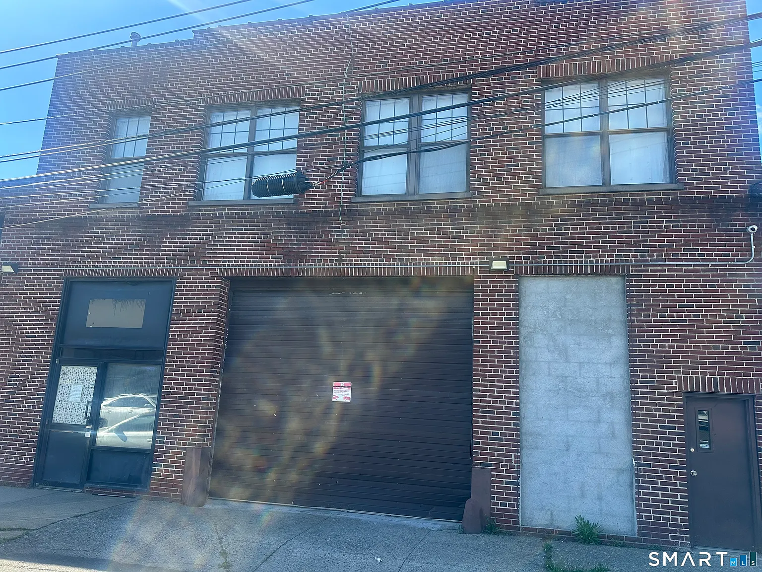 2 bed, 1.0 bath, 900 sqft, $2,100 — Photo 1