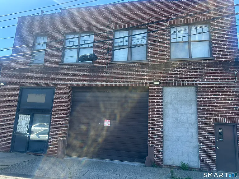 136 McKinley Ave #2 — Photo 1