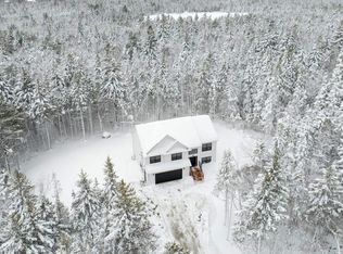 305 Everwood Ave #403, Hammonds Plains, NS B3Z 0J5