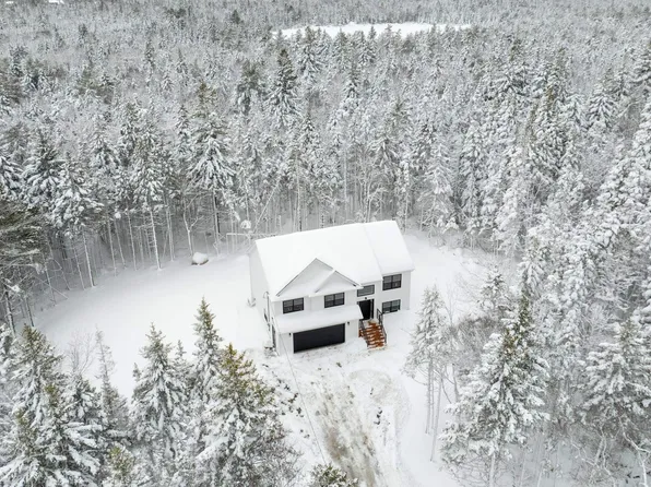 305 Everwood Ave #403, Hammonds Plains, NS B3Z 0J5