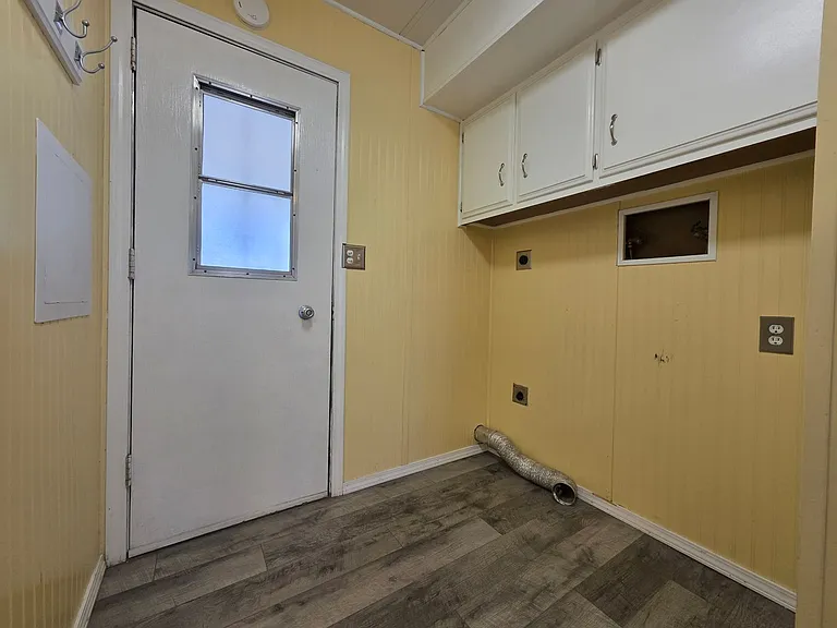 1204 Church St — Photo 13