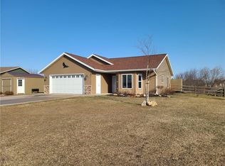 101 Vine St, Bloomer, WI 54724