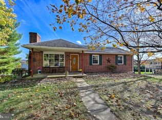 1918 Cedar Dr, Spring Grove, PA 17362