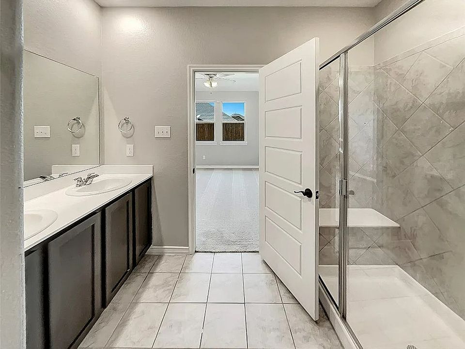 1st image of 117 Whitetail Way